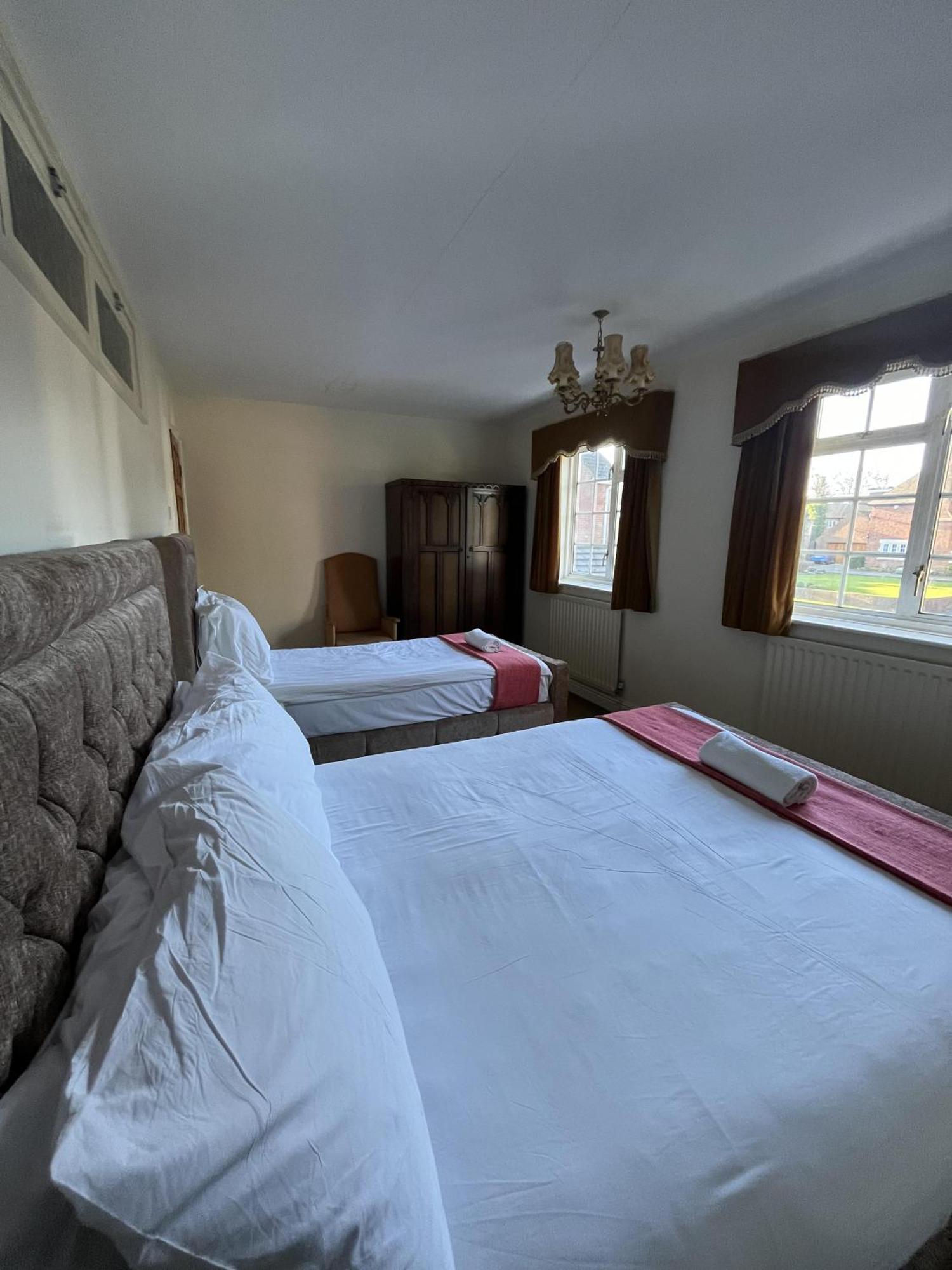 Сasa de vacaciones Unwind In Comfort At Cosy Caradus Free Parking Birmingam