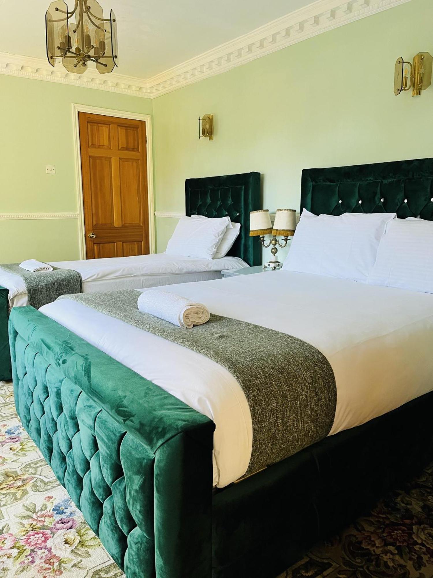 Сasa de vacaciones Unwind In Comfort At Cosy Caradus Free Parking *